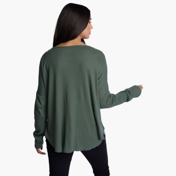 Able Julia Anywhere Top in Thyme Green Size L - Picture 12 of 15